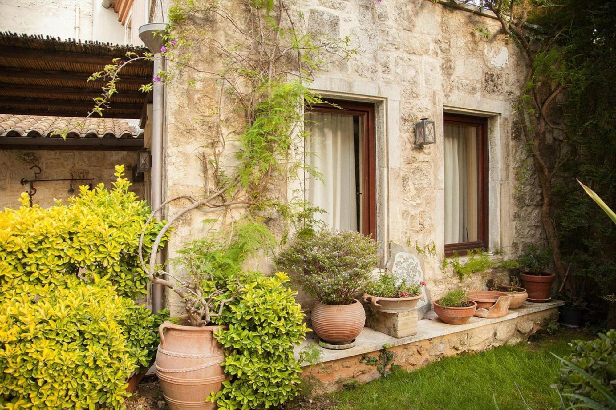 Holiday Home In The Archanes With A Garden 외부 사진